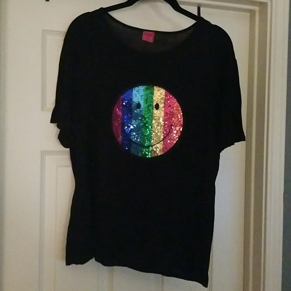 Melissa Masse Emoji shirt - Picture 3 of 6